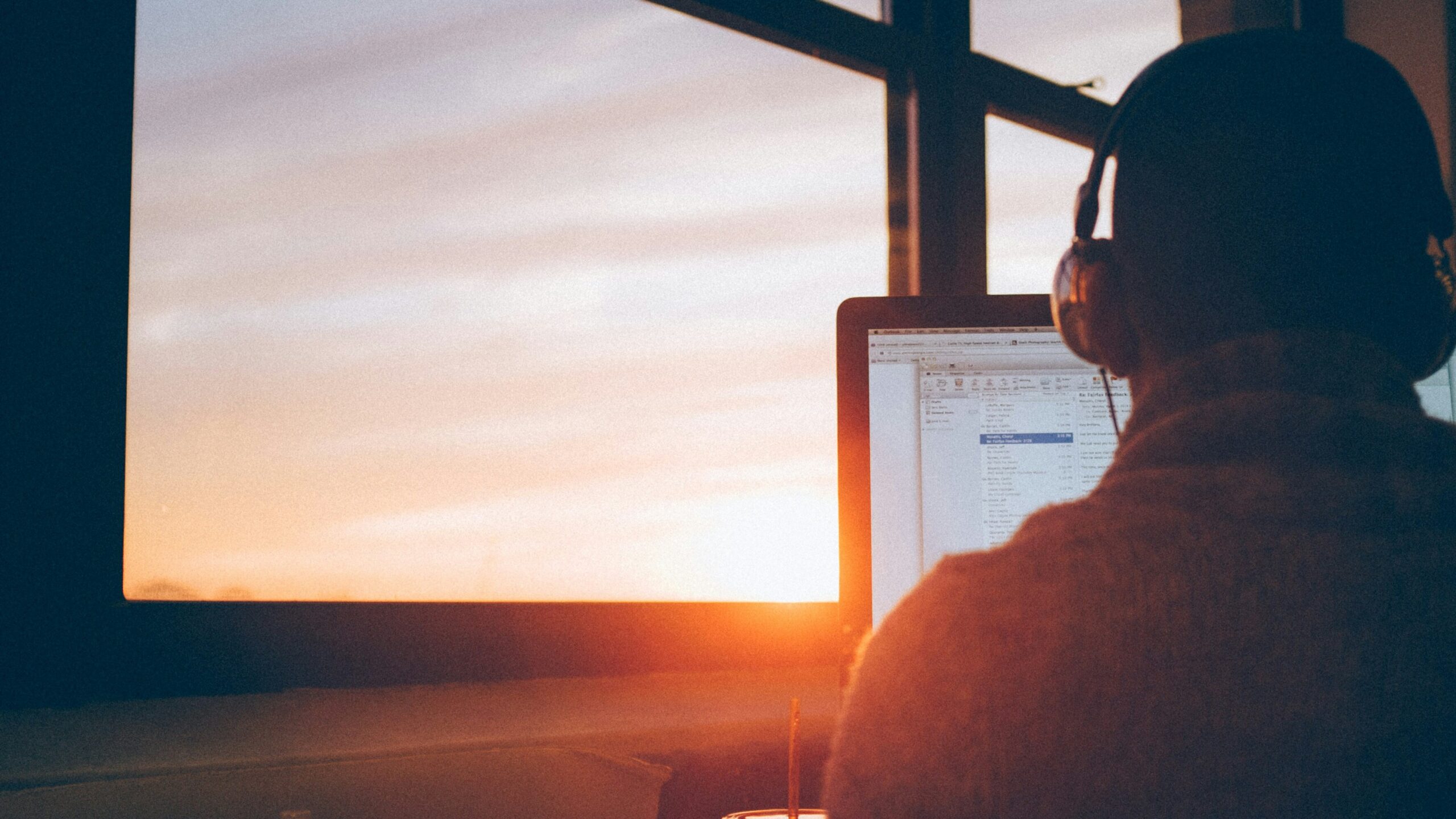 8 Sites to Find Internships Abroad